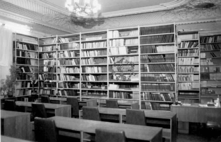 фото: Бібліотека інституту ботаніки ім. М. Холодного